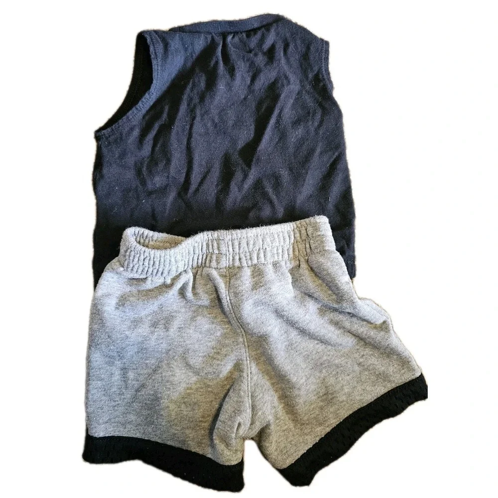 Nike Boys' Size 12 Months Outfit - Picture 3 of 3
